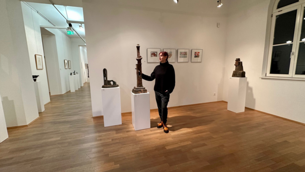 Ausstellung Galerie Ada, Malerei und Skulpturen